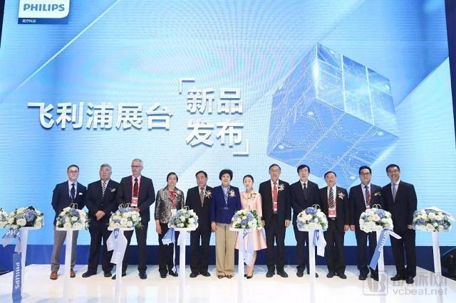 CMEF2018现场报道:4100家厂商、21个国家、600款新品,数字医疗解决方案成新主 CMEF2018现场报道:4100家厂商、21个国家、600款新品,数字医疗解决方案成新主